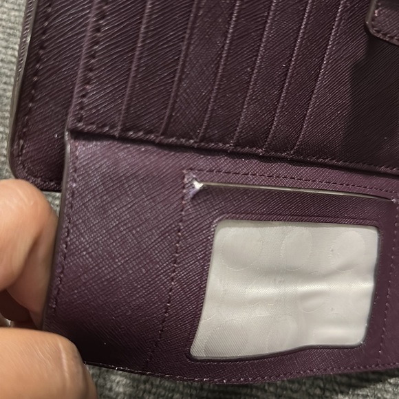 Kate spade wristlet - Picture 2 of 4